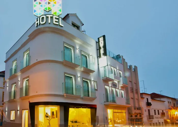 Hotel with view: Hotel Magic